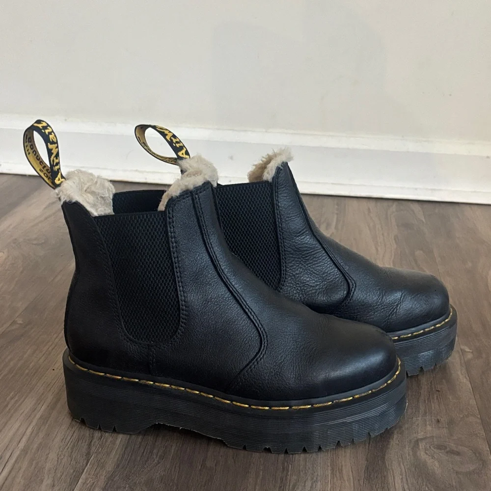 Dr. Martens Black Leather Boots with Fur Trim - Picture 4 of 7
